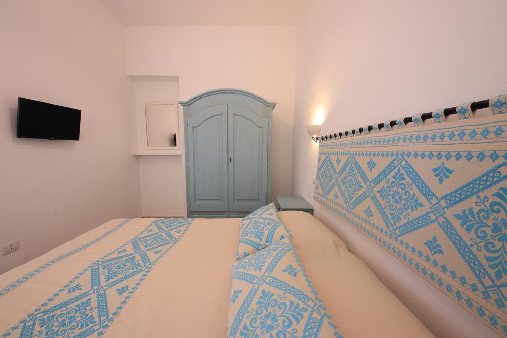 ### Sulla Al Poetto ### Apartment *